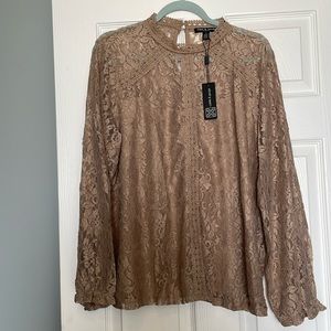Women’s 2x NWT soft lace blouse long sleeve high neck